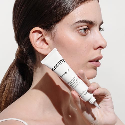  ACNEMY ZITCONTROL® - Tratamiento suave y eficaz para la piel acnéica
| ACNEMY ZITCONTROL® - Solución ideal para jóvenes